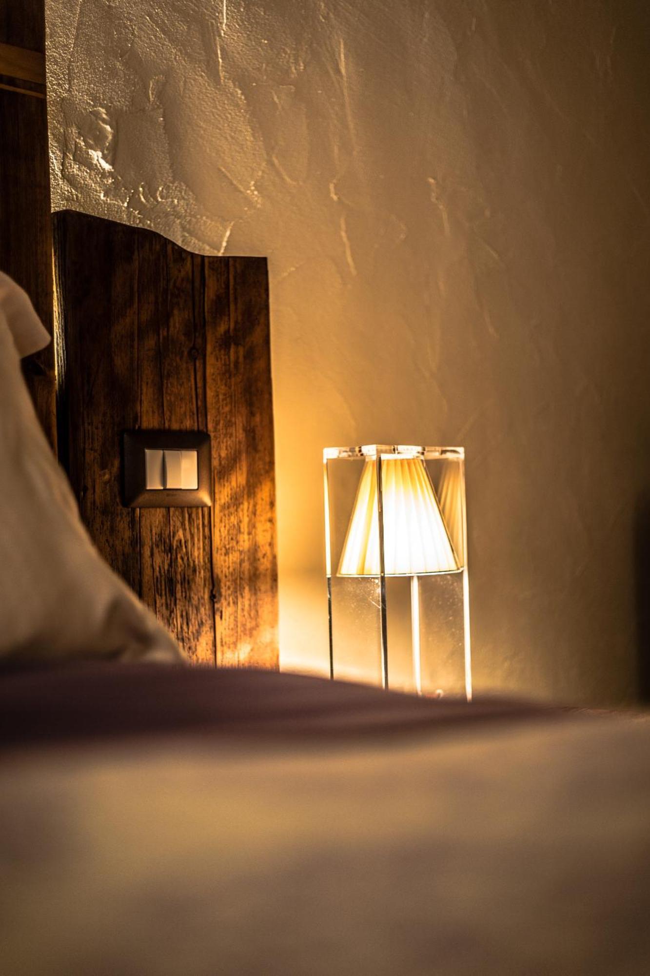 Domus Antica Aosta Otel Dış mekan fotoğraf