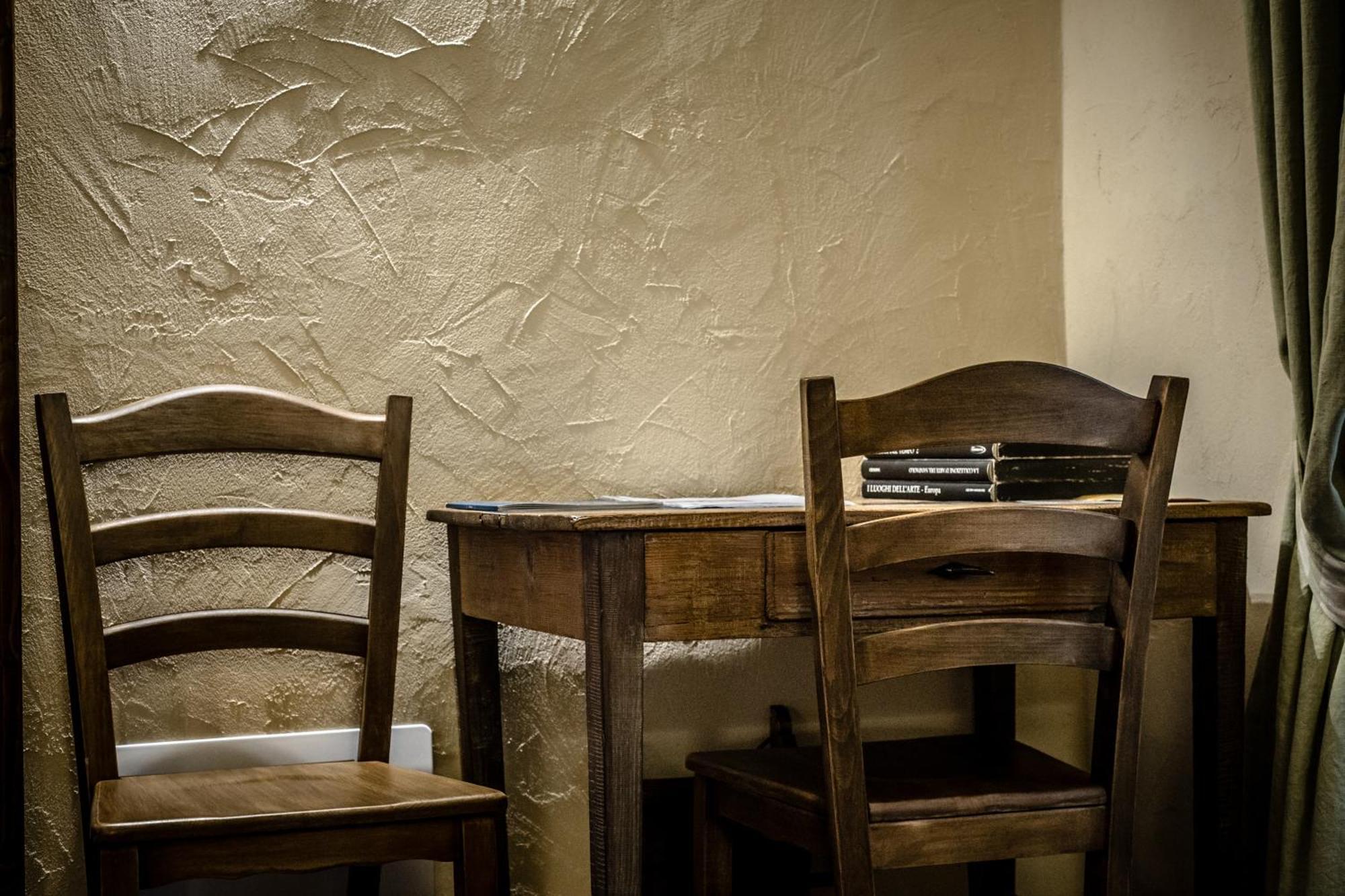 Domus Antica Aosta Otel Dış mekan fotoğraf