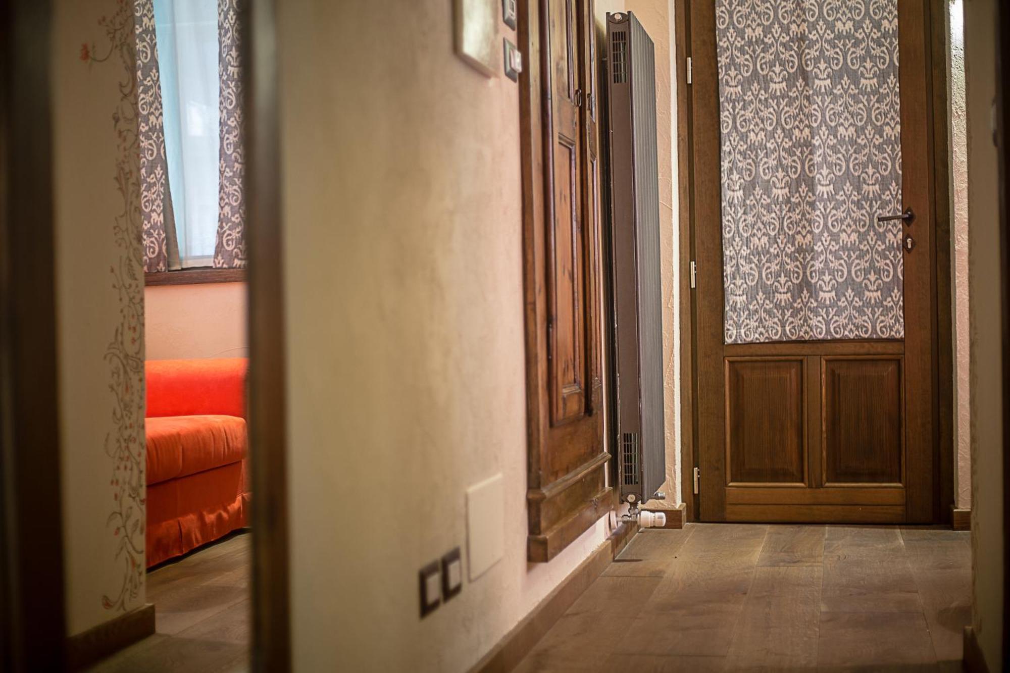 Domus Antica Aosta Otel Dış mekan fotoğraf