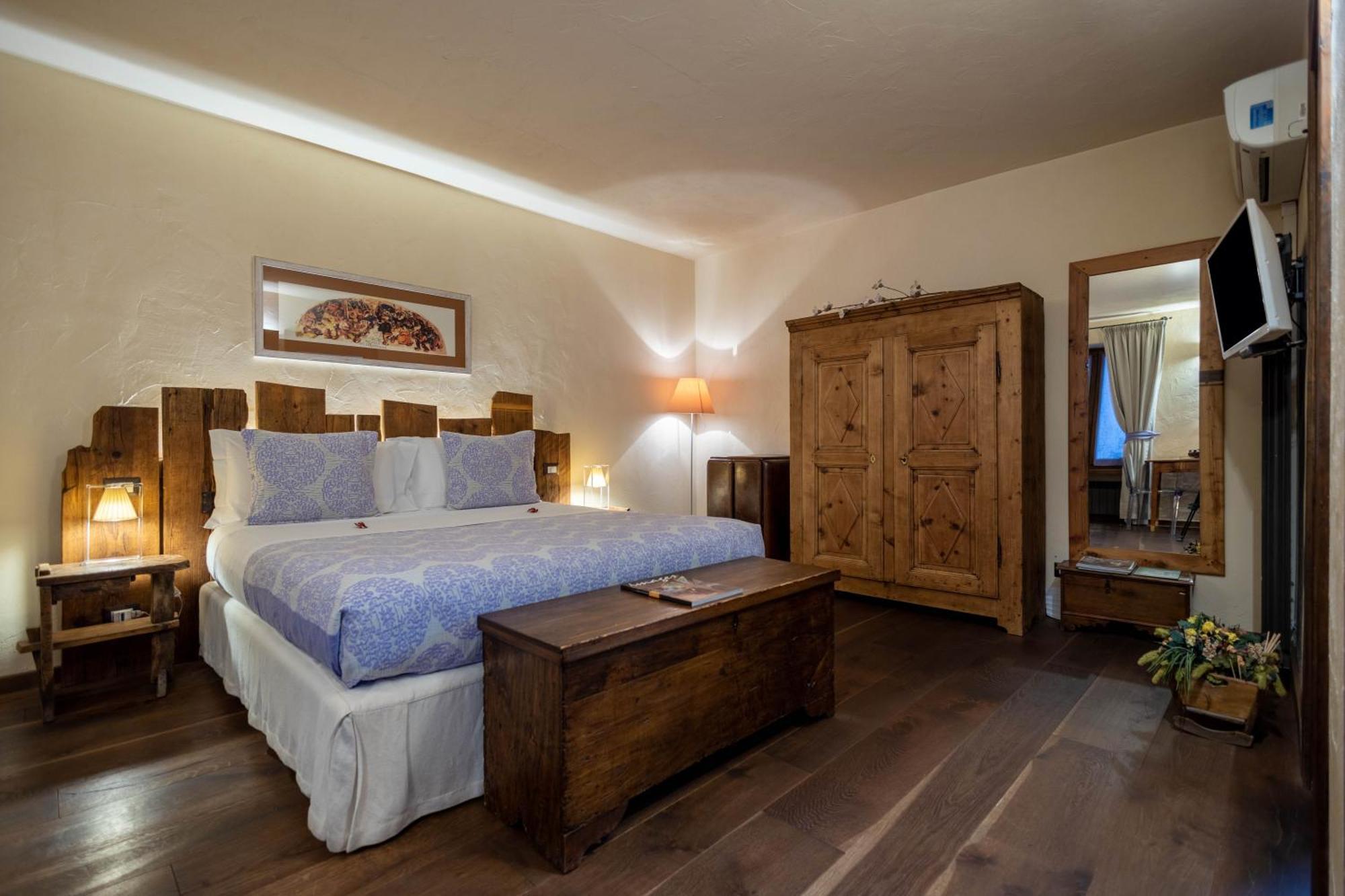 Domus Antica Aosta Otel Dış mekan fotoğraf