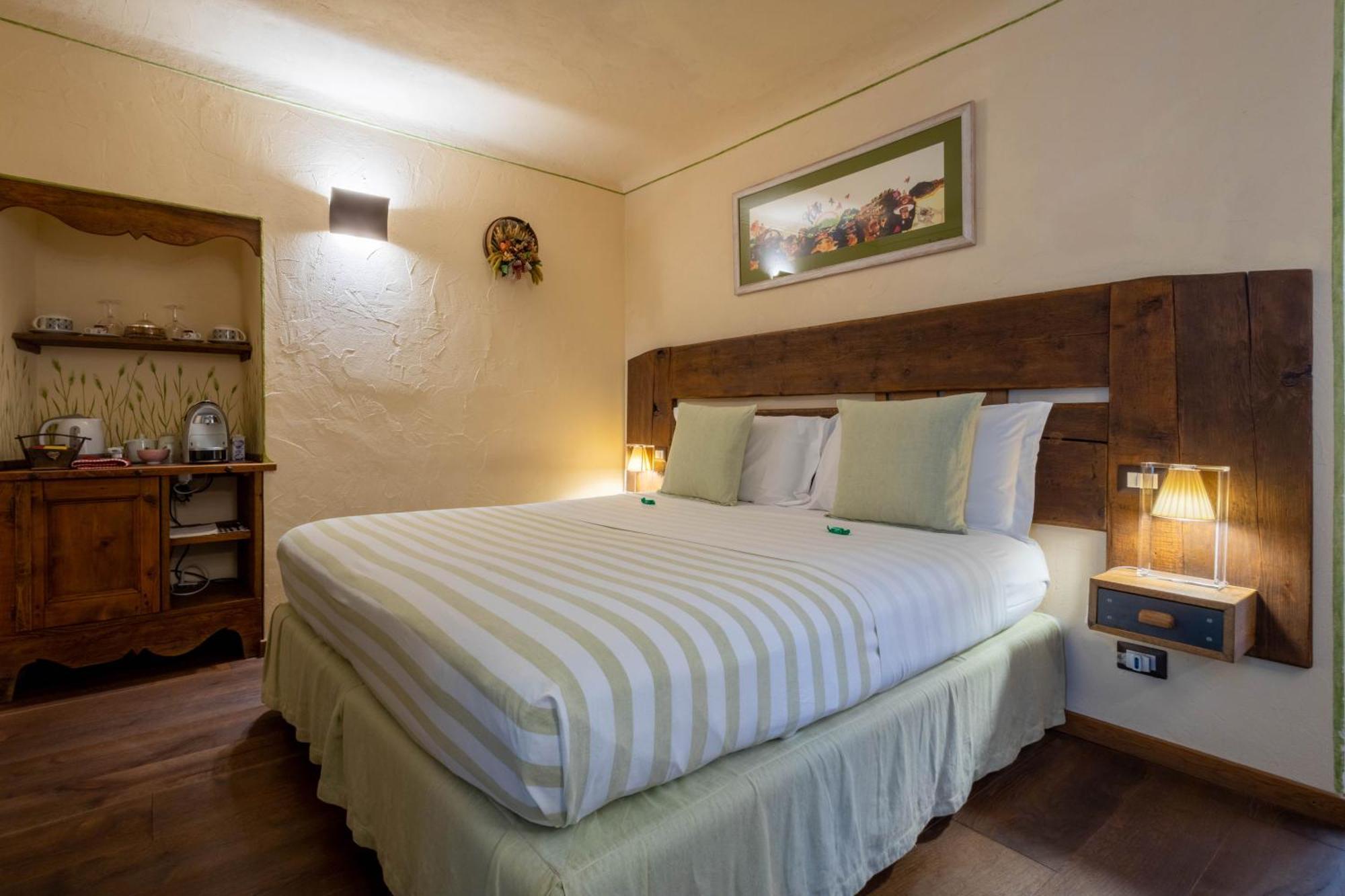 Domus Antica Aosta Otel Dış mekan fotoğraf