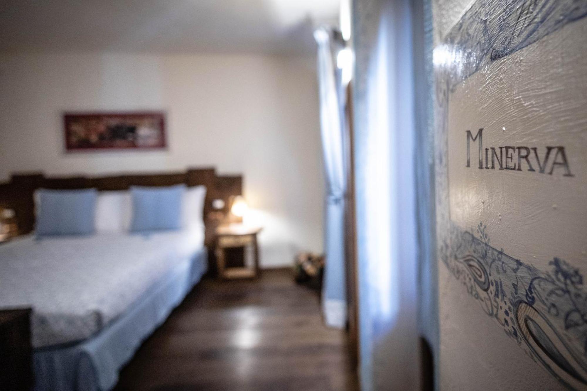 Domus Antica Aosta Otel Dış mekan fotoğraf