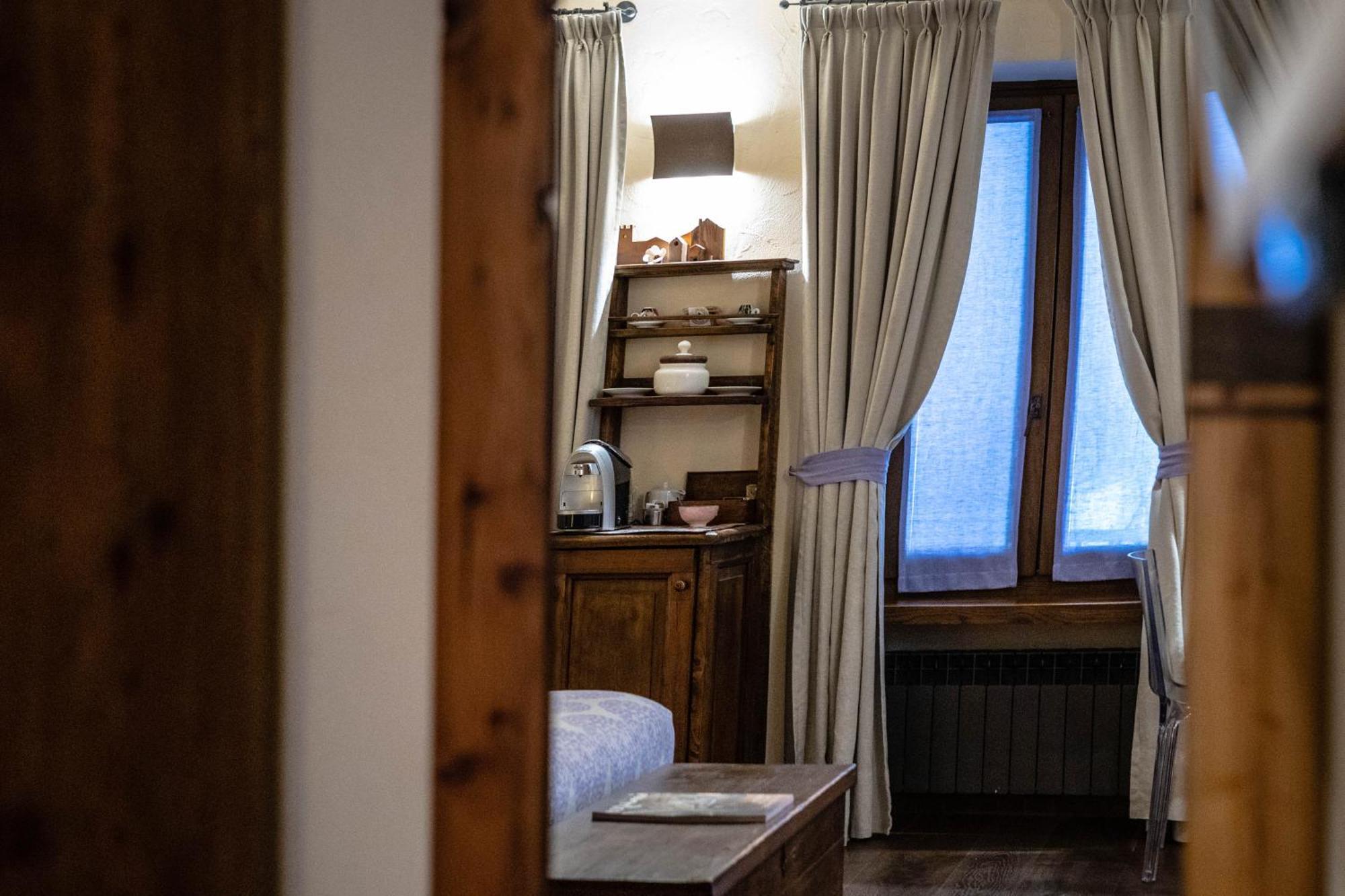Domus Antica Aosta Otel Dış mekan fotoğraf